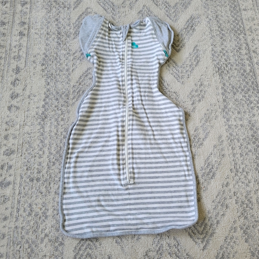 Love to dream 50/50 size medium arms up swaddle/sleep sack